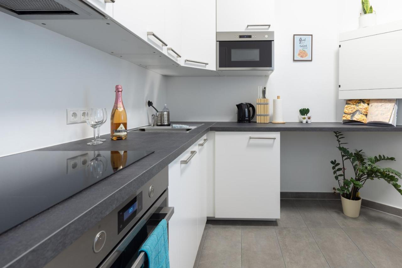 Yeshello Vienna Central Station Apartment Dış mekan fotoğraf